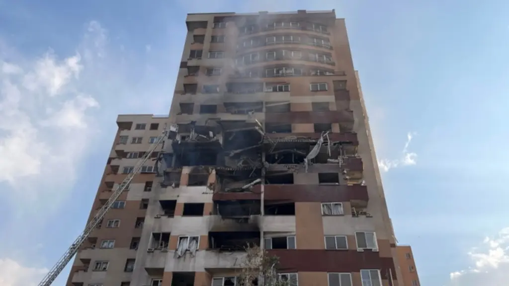 Ιράν: Η Τεχεράνη επιβεβαίωσε περιορισμένη ζημιά στις πυρηνικές εγκαταστάσεις του Φορντό