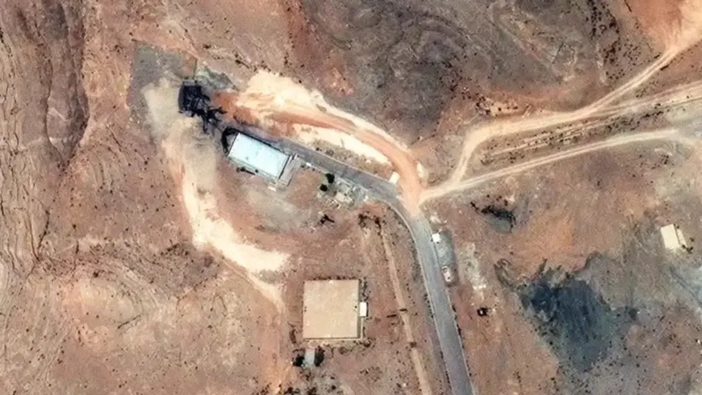 CIA: Θα χρειαστούν χρόνια για να ανασυγκροτηθεί το πυρηνικό πρόγραμμα του Ιράν