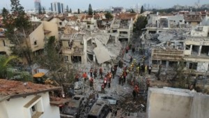 Ισραήλ: Ο στρατός παρέλαβε τις σορούς τριών ομήρων από τη Γάζα