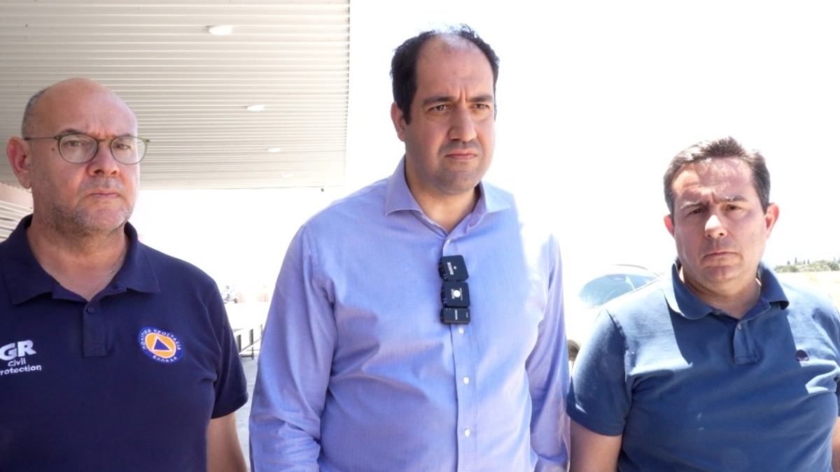 Κεφαλογιάννης για φωτιά στη Χίο: “Προς διερεύνηση το γεγονός ότι ανοίγουν διαφορετικά μέτωπα στο νησί”