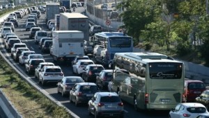 Κίνηση τώρα: Δύσκολη η κατάσταση σε Κηφισό, Κηφισίας και Μεσογείων – Πού αλλού υπάρχουν προβλήματα