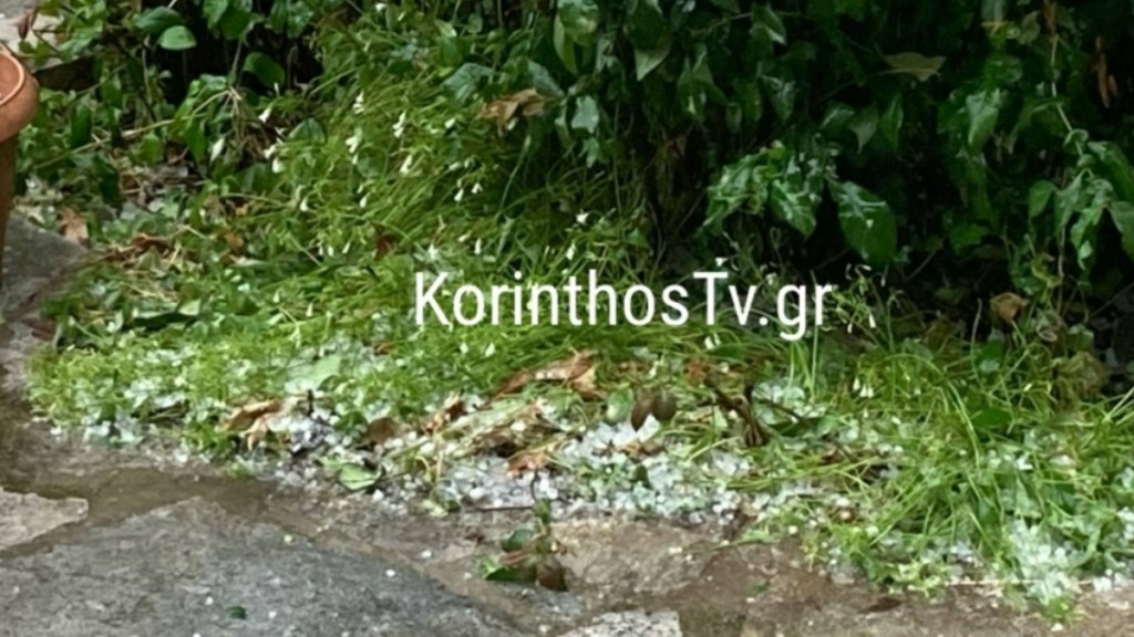 Ισχυρή χαλαζόπτωση έπληξε την Κόρινθο (Βίντεο)