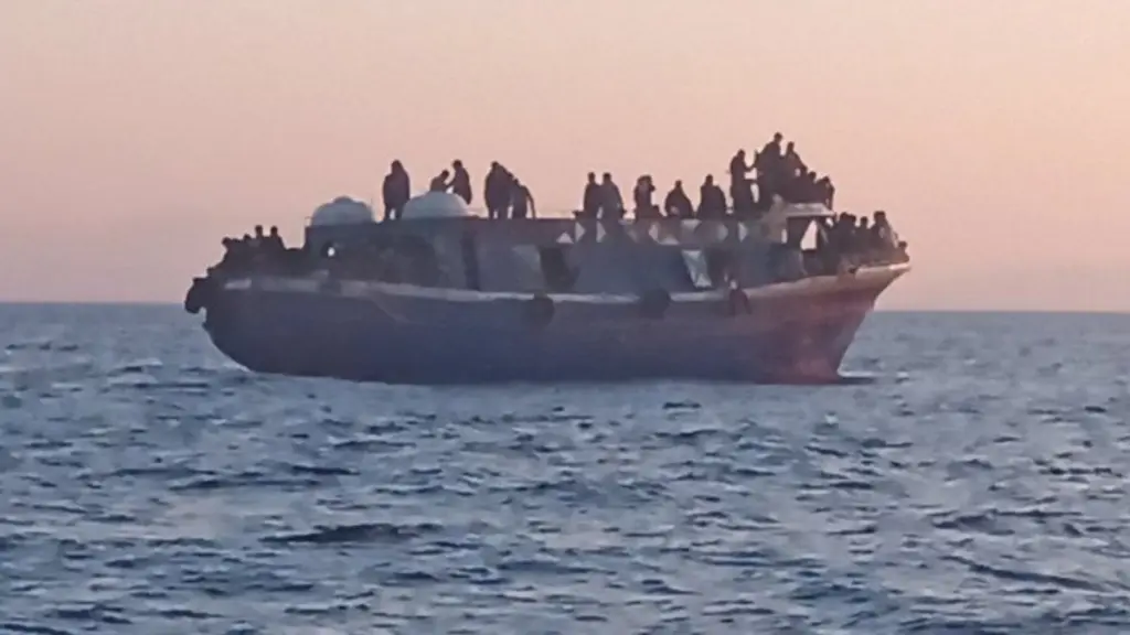 Κρήτη: Εντοπίστηκαν και διασώθηκαν 274 αλλοδαποί – Συνελήφθησαν τρεις διακινητές