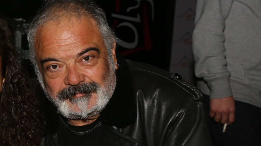 Ξανά στο νοσοκομείο ο Στηβ Ντούζος – Δύσκολες ώρες για τον αγαπημένο ηθοποιό