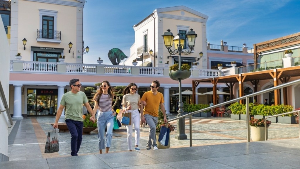 Summer Offers στο Designer Outlet Athens