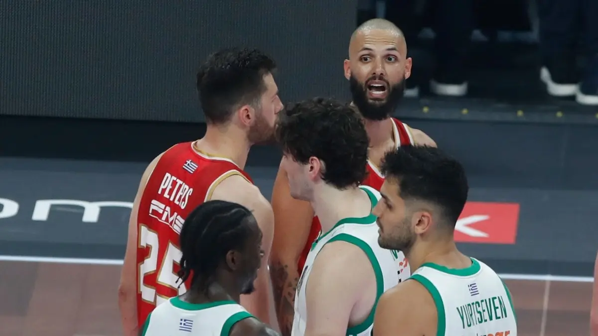 Ολυμπιακός: «Έρχεται πλούσιο υλικό για τους χούλιγκανς του ΟΑΚΑ και το βρώμικο παιχνίδι του Ναν»