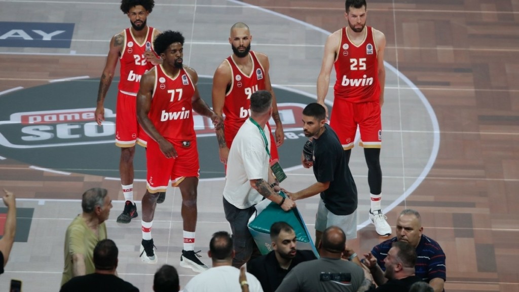 Παναθηναϊκός: «Συνέχεια φαιδρές καταγγελίες και ούτε μια αποδοκιμασία για τον δημόσιο αυνανισμό του Φουρνιέ»