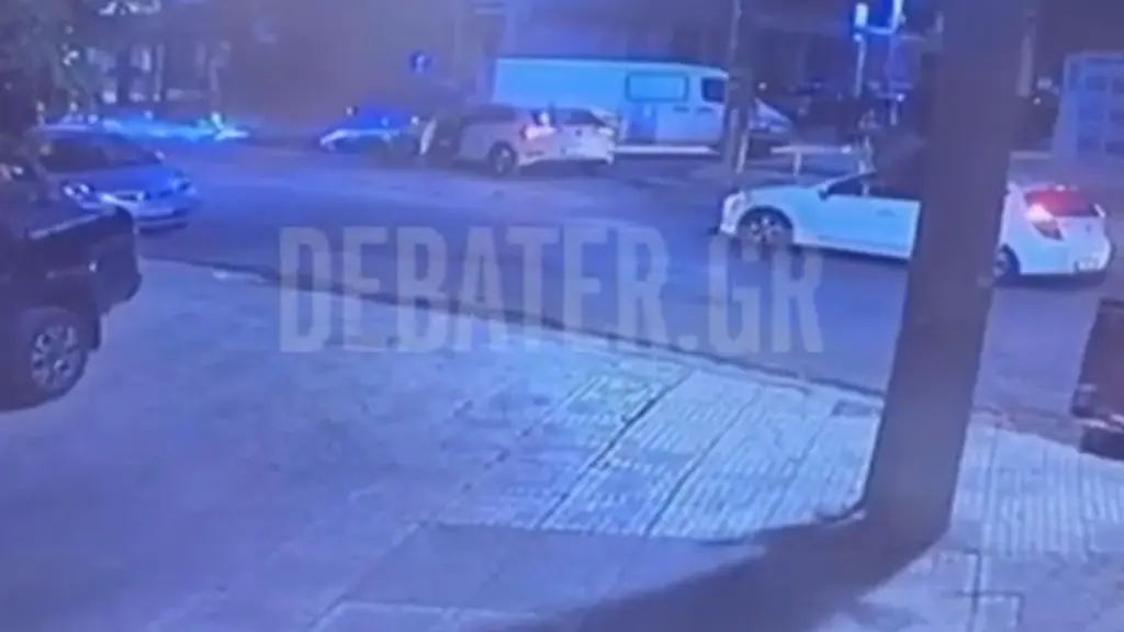 Περιστέρι-πυροβολισμοί: Βίντεο ντοκουμέντο από τη σύγκρουση των οχημάτων μετά την καταδίωξη