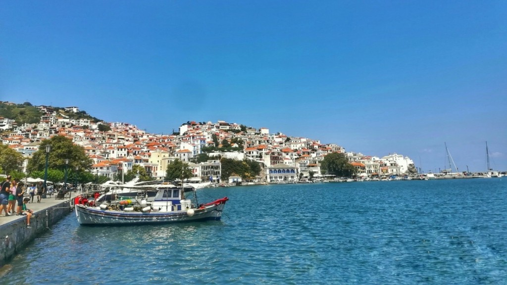 Στους καλύτερους «μυστικούς» προορισμούς της Μεσογείου η Σκόπελoς, σύμφωνα με γερμανικά ΜΜΕ