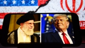 Κορυφώνεται η ανησυχία στη Μέση Ανατολή: Οι κινήσεις των ΗΠΑ και το νέο μήνυμα του Τραμπ στο Ιράν