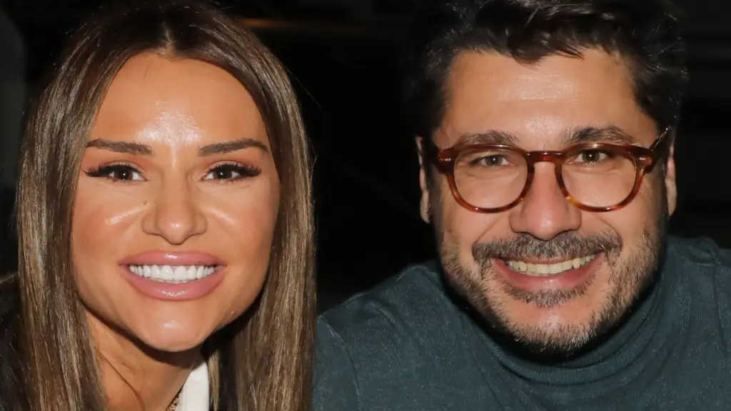 Ελένη Τσολάκη και Λάμπρος Κωνσταντάρας σε απίστευτη ένταση: “Πάνε δούλεψε με κανέναν πιο έξυπνο”