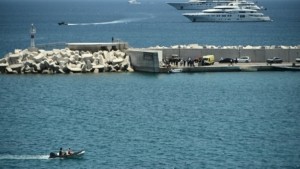 ΕΤΑΔ: Κατατέθηκαν τέσσερις δεσμευτικές προσφορές για τη μίσθωση της Ακτής Βουλιαγμένης