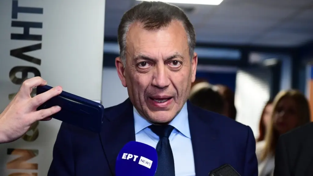 Βρούτσης: «Περάσαμε τον κάβο, θα συνεχιστεί ομαλά το πρωτάθλημα με τις εγγυήσεις και των δύο ΚΑΕ»