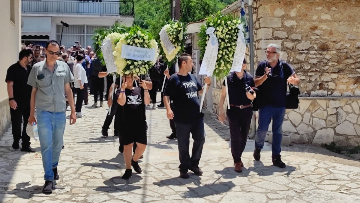 Πετρολούκας Χαλκιάς