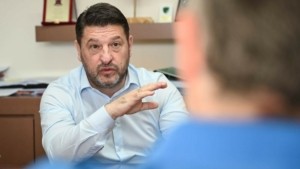Νίκος Χαρδαλιάς: Το μήνυμα του για τη συνάντηση με τον Μποντιρόγκα στο ΟΑΚΑ (Φωτογραφίες)