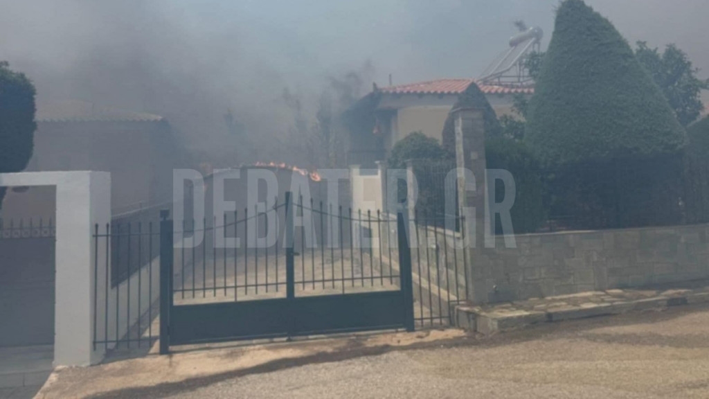 Φωτιά στην Παλαιά Φώκαια: Το βράδυ της Πέμπτης 26/6 η απόφαση για το σταδιακό άνοιγμα των δρόμων