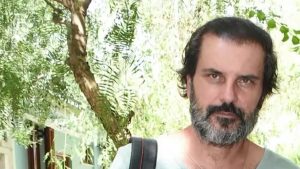 Γεράσιμος Μιχελής: Τι είναι η νόσος ALS από την οποία έπασχε ο “κακός” του “Παρά Πέντε”