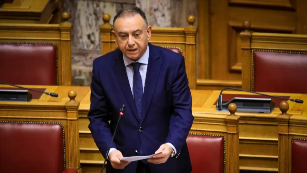 Κέλλας στη Βουλή: 160 εκατ. ευρώ κατευθύνονται στους έντιμους παραγωγούς