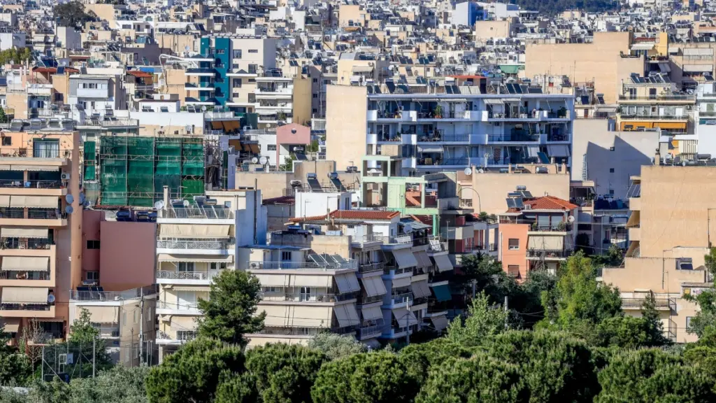 “Χαράτσι” 5% στους ιδιοκτήτες ακινήτων αν ο ενοικιαστής δεν καταβάλλει το ενοίκιο μέσω τράπεζας
