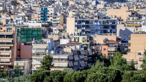 “Χαράτσι” 5% στους ιδιοκτήτες ακινήτων αν ο ενοικιαστής δεν καταβάλλει το ενοίκιο μέσω τράπεζας