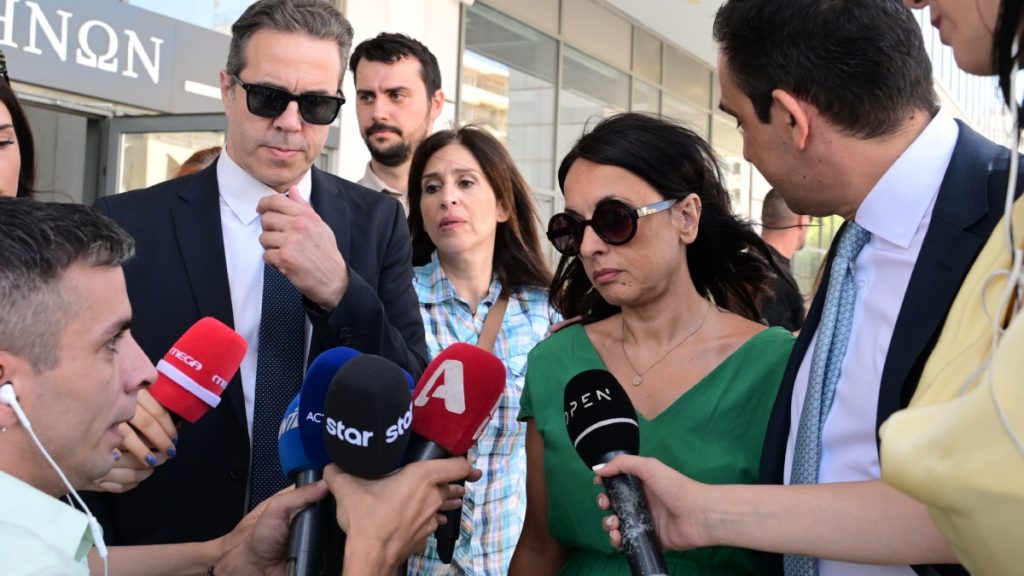 Δίκη Πέτρου Φιλιππίδη: Για πρώτη φορά μπροστά στην κάμερα η δεύτερη καταγγέλλουσα – “Αισθάνομαι δικαιωμένη