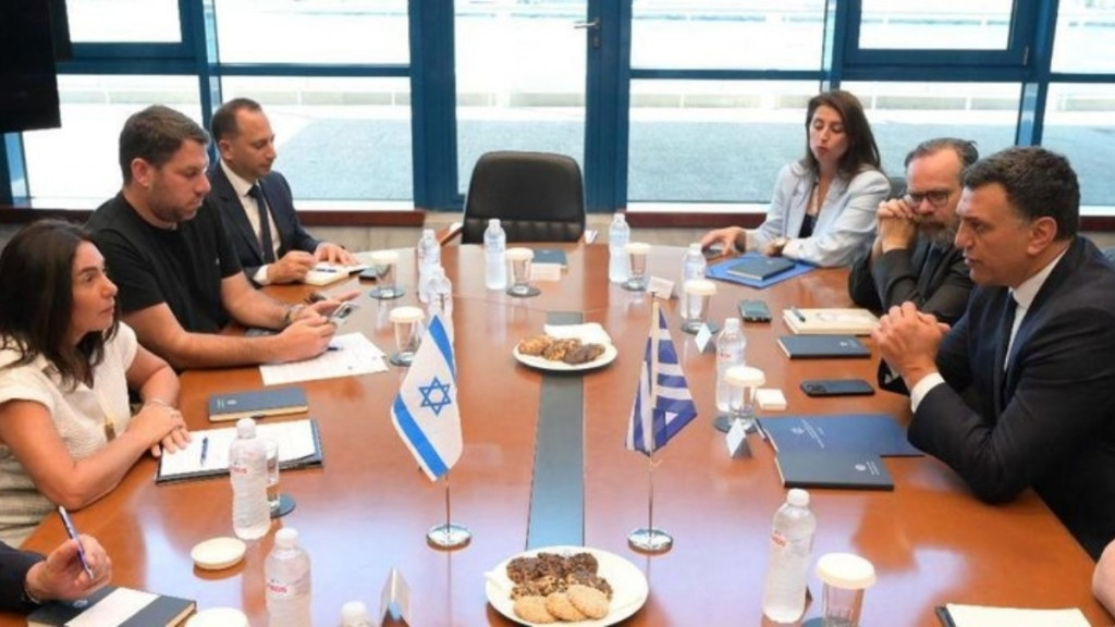Συνάντηση Κικίλια με την υπουργό Μεταφορών του Ισραήλ: “Οι Χούθι διαρκής απειλή για την ασφάλεια στην Ερυθρά Θάλασσα”