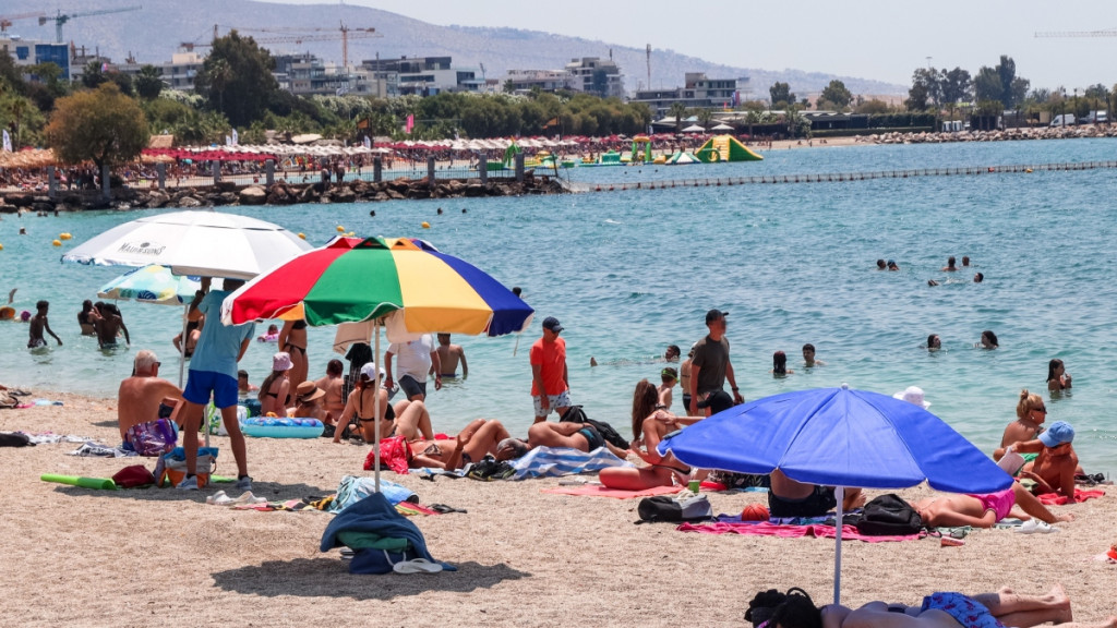 Καιρός: Ζέστη και βοριάδες σήμερα – Έως 38 βαθμούς ο υδράργυρος