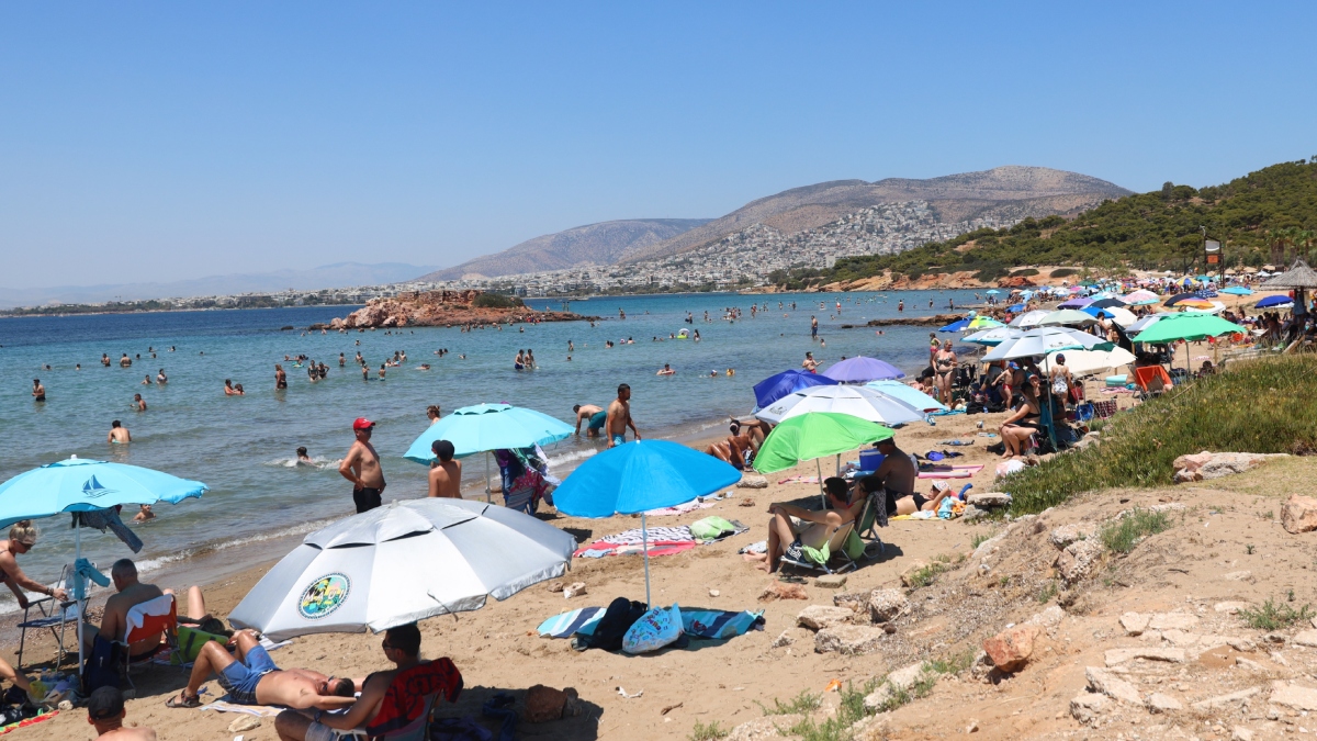 Νέο κύμα καύσωνα προ των πυλών: Σε ποιες περιοχές θα ξεπεράσει η θερμοκρασία τους 42 βαθμούς