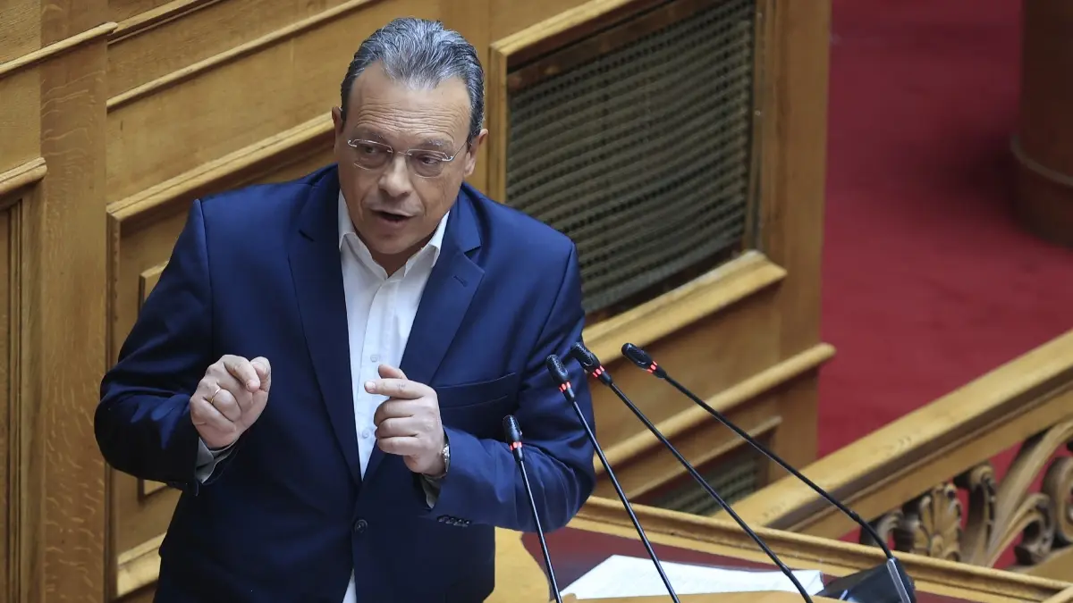 Φάμελλος: Επείγουσα διπλωματική δράση για την προστασία των Ελλήνων συλληφθέντων