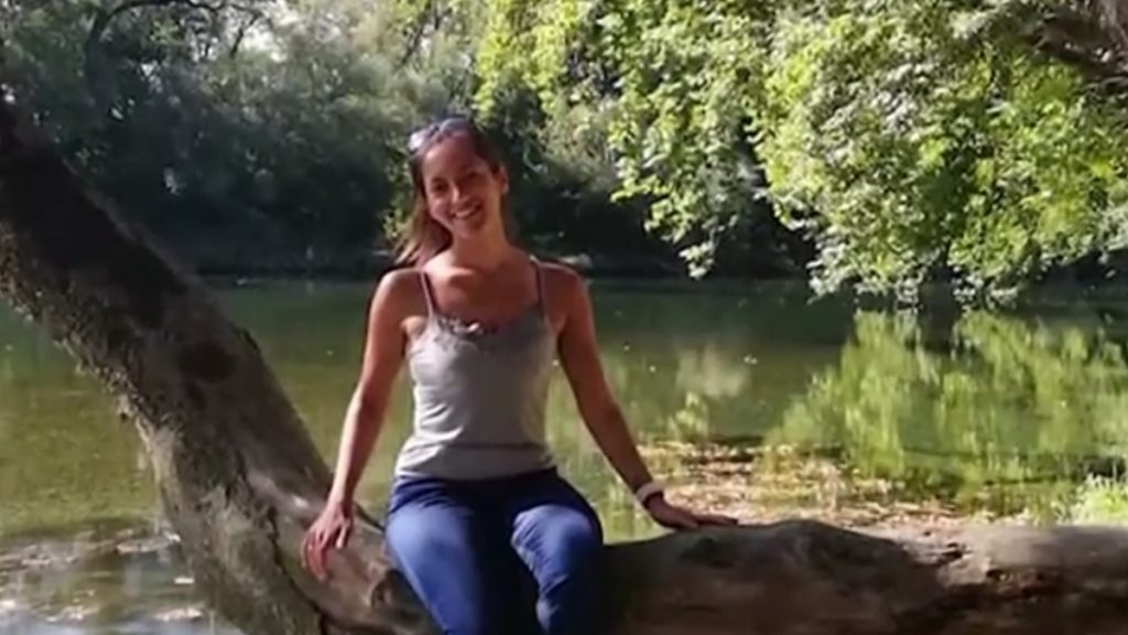 Σοκαριστική κατάθεση για τη δολοφονία της Κυριακής Γρίβα: “Πάγωσε και φώναξε ‘χάνομαι’ – Ανέβηκε επάνω της και τη μαχαίρωνε, ήταν σαν ταινία”
