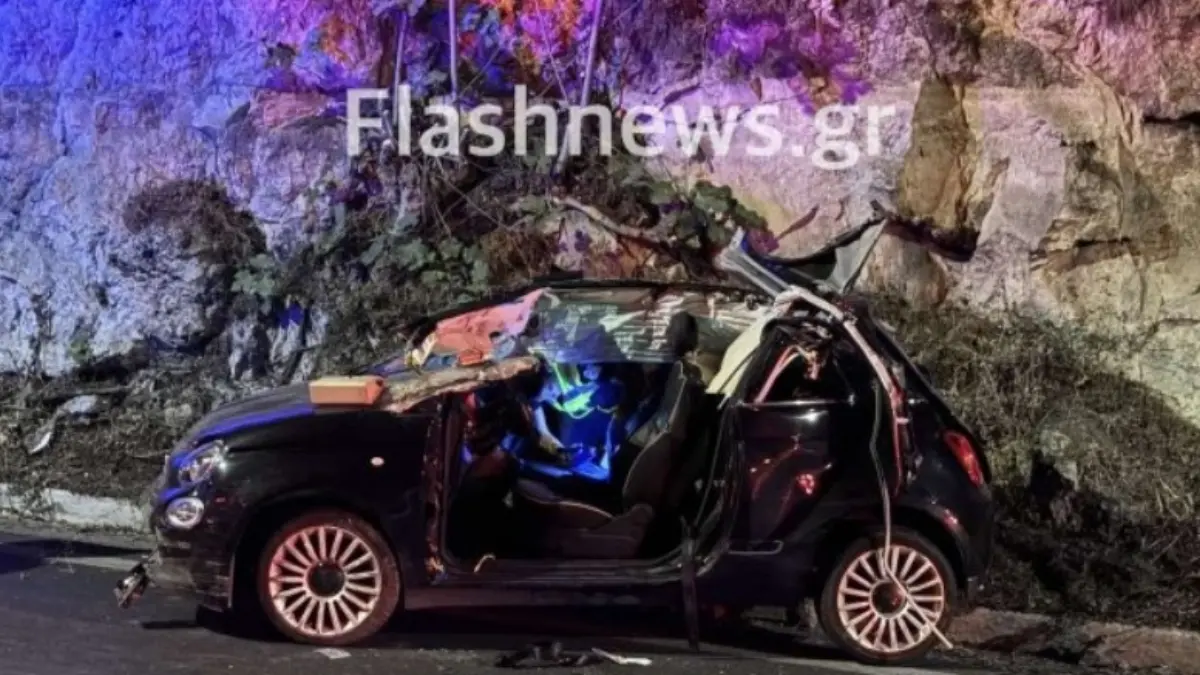 Τρομακτικό τροχαίο στα Χανιά με θύμα μια 35χρονη – Η πόρτα του ΙΧ βρέθηκε 15 μέτρα μακριά (Φωτογραφίες)