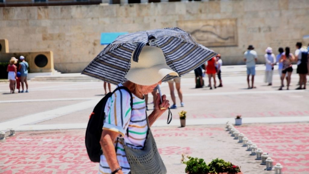 Καμίνι η χώρα για μία εβδομάδα με θερμοκρασίες που θα αγγίξουν τους 45 βαθμούς – Οι 6 περιοχές που θα “βράσουν”