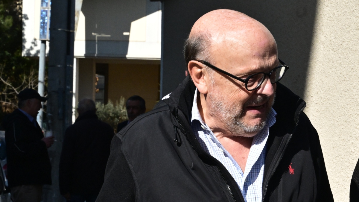 Ευάγγελος Αντώναρος: Καλεί Καραμανλή, Σαμαρά, Παπανδρέου και Τσίπρα να ζητήσουν την απομάκρυνση της κυβέρνησης
