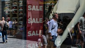 Ανοιχτά σήμερα τα εμπορικά καταστήματα – Το ωράριο, τι ισχύει για τα σούπερ μάρκετ