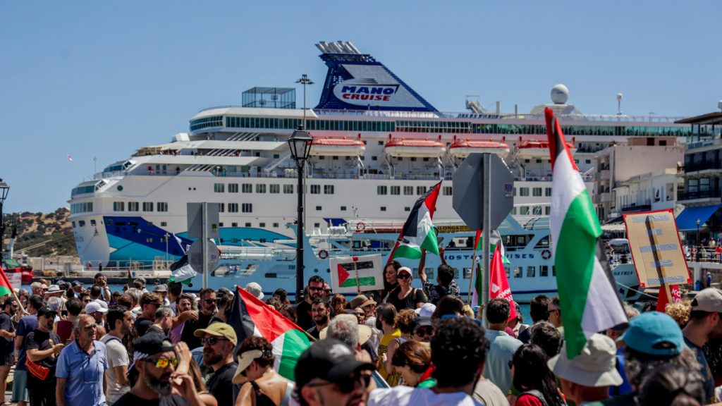 Αποδοκιμασίες Ισραηλινών τουριστών στα ελληνικά νησιά: Συμφωνείτε ή διαφωνείτε;