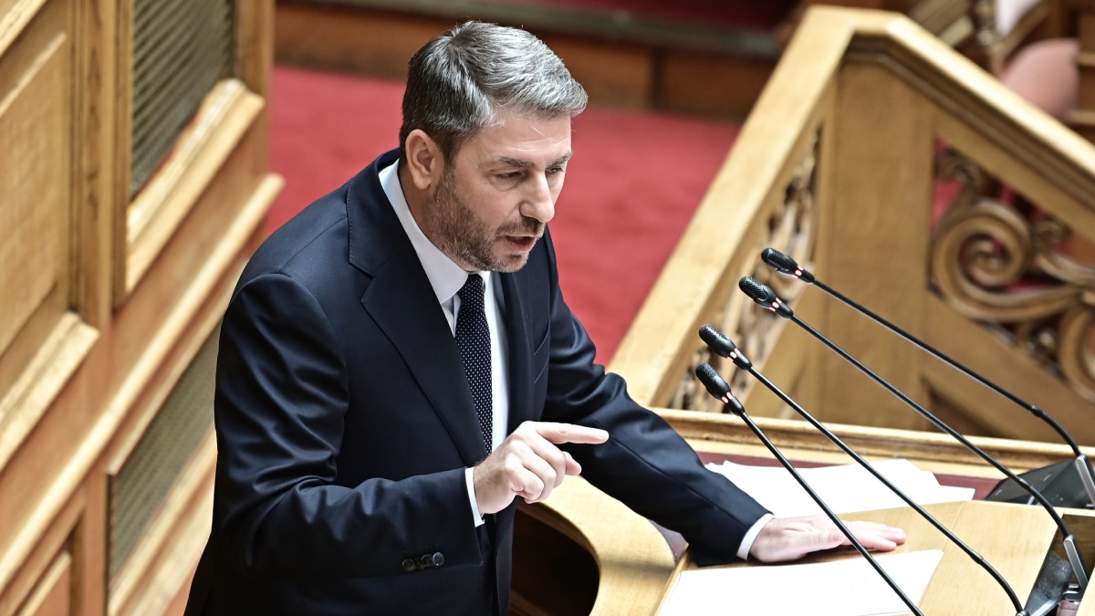 Ανδρουλάκης – Βουλή: “Λέμε “ναι” σε εξεταστική, αν πείτε “ναι” σε προανακριτική”