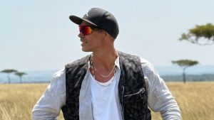 Μπρούνο Τσερέλα: Γενέθλια στην Κένυα με την Αθηνά Οικονομάκου και τη μητέρα του – Το μήνυμά του