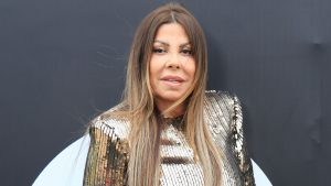 Άντζελα Δημητρίου: Ποζάρει με ολόσωμο μαγιό στα 70 της και εντυπωσιάζει – «Και μην ακούσω τίποτα» έγραψε