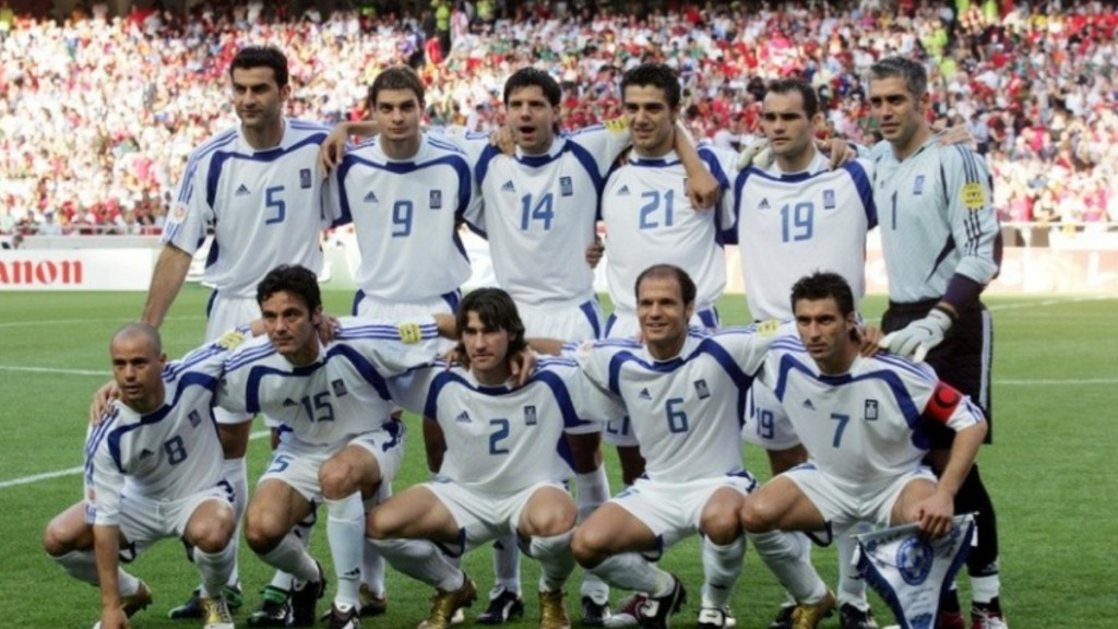 Euro 2004: Η κεφαλιά του Χαριστέα που έστειλε την Ελλάδα στον «έβδομο ουρανό» (Βίντεο)