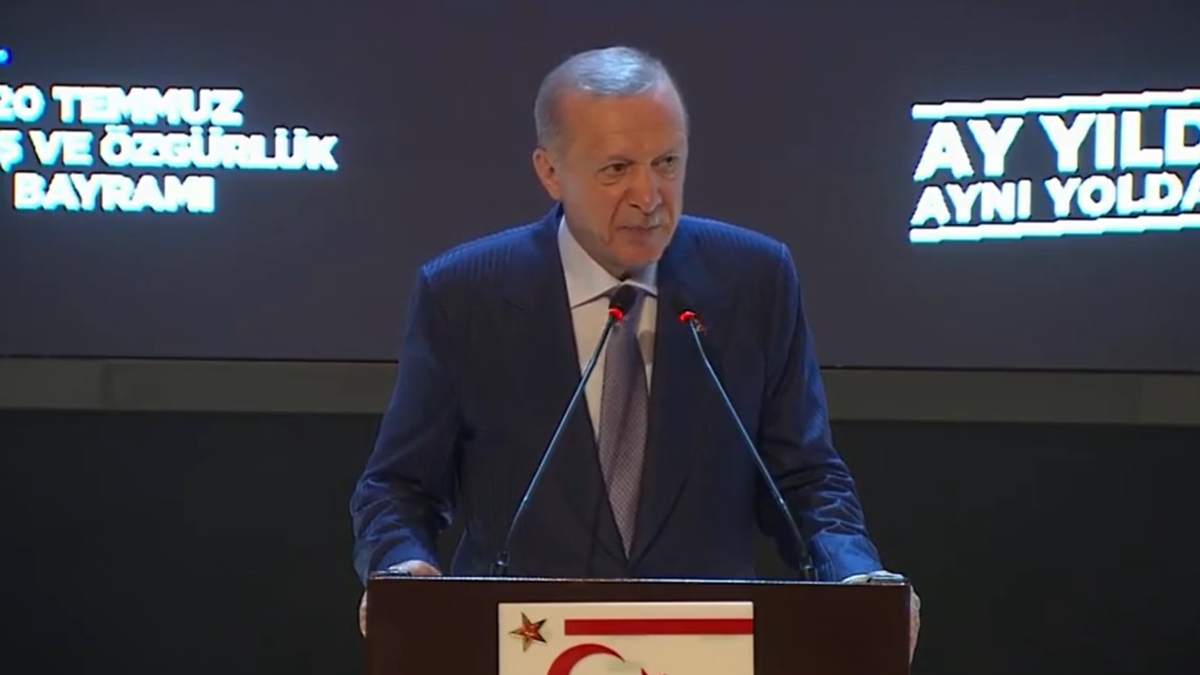 Προκλητικός Ερντογάν: “Υπάρχουν δύο κράτη στην Κύπρο – Συμφιλιωθείτε με την κατάσταση”