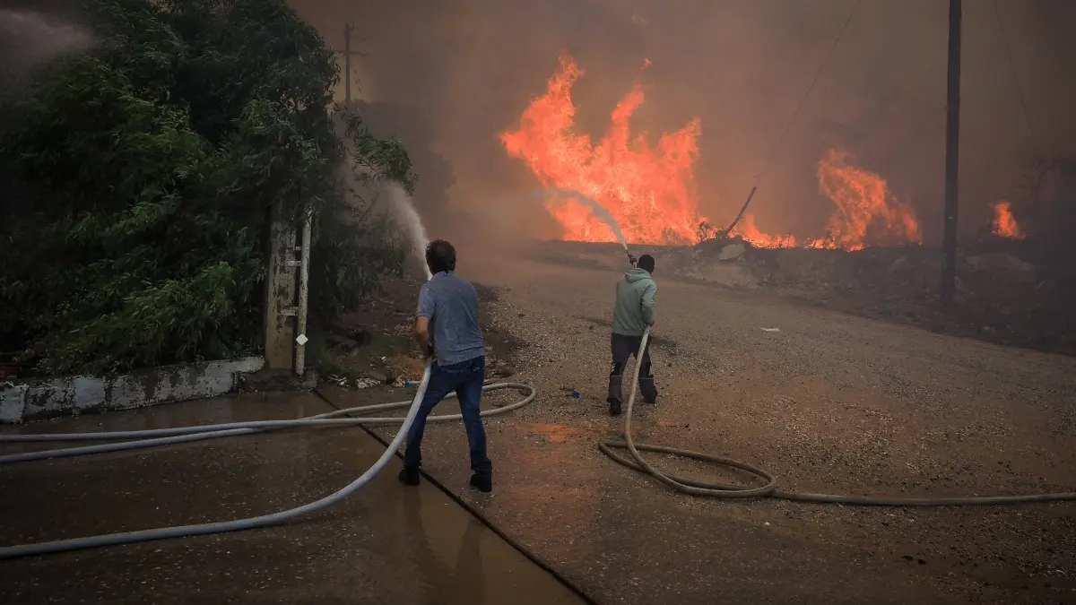 Πολύ υψηλός κίνδυνος πυρκαγιάς για αύριο Παρασκευή 1/8 – Ποιες περιφέρειες σε επιφυλακή – Δείτε τον χάρτη