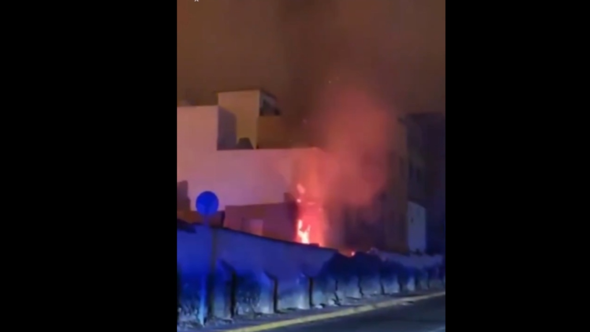 Φρίκη στην Ισπανία: 20χρονος έβαλε φωτιά σε μια 17χρονη – Ήταν παράνομα στη χώρα ο δράστης (Βίντεο)