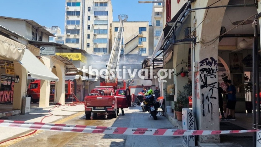 Καλύτερη η εικόνα της φωτιάς στο Καπάνι – Στο νοσοκομείο με αναπνευστικά προβλήματα τρεις πυροσβέστες (Εικόνες & Βίντεο)