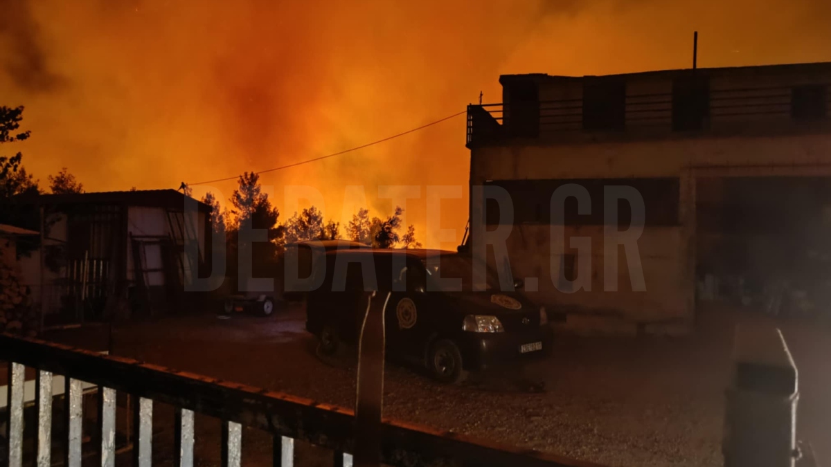 Φωτιά στο Ασπροχώρι Ωρωπού: Νύχτα κόλασης και μάχη με τις φλόγες που απειλούν σπίτια (Βίντεο – Φωτογραφίες)