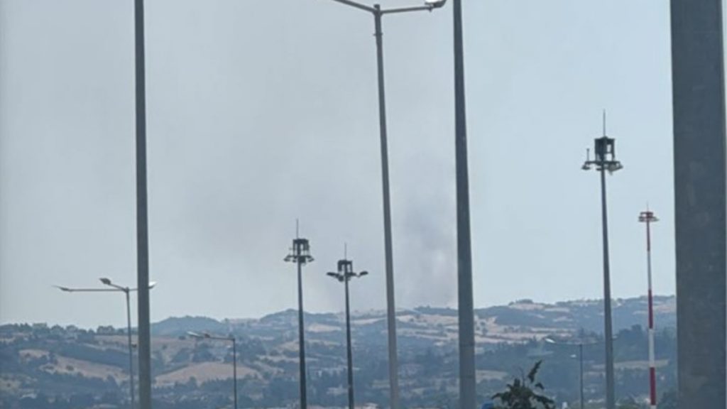 Θεσσαλονίκη: Βελτιωμένη εικόνα στην φωτιά στο Κάτω Σχολάρι – Ενεργοποιήθηκε το 112, δεν απειλούνται κατοικημένες περιοχές