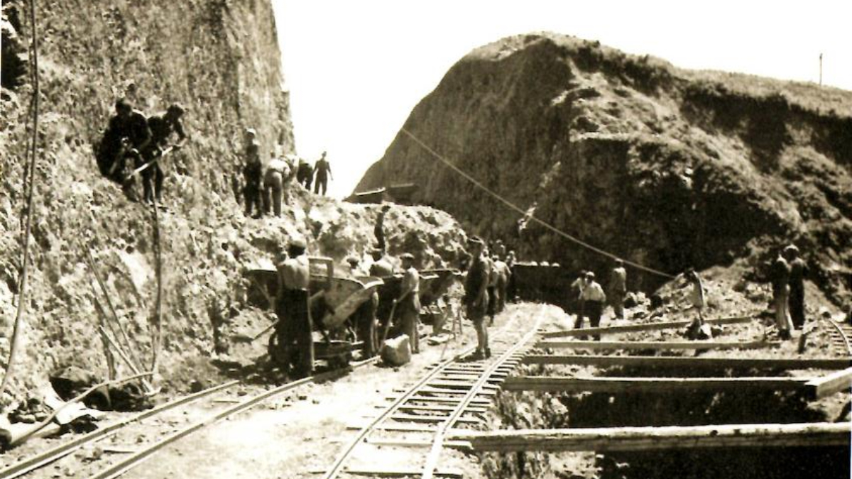 ΥΠΠΟ: Ιστορικός τόπος ο Σιδηροδρομικός Σταθμός Καρυάς Φθιώτιδας