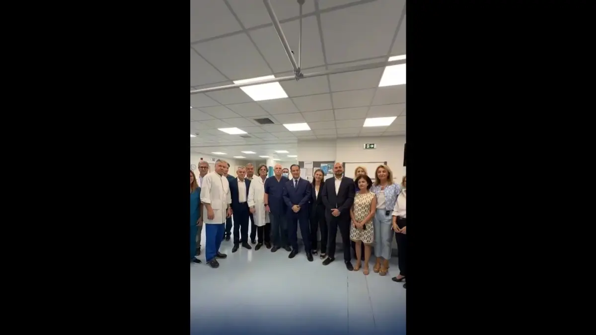 Πρεμιέρα στο ΚΑΤ για το ηλεκτρικό βραχιολάκι – Γεωργιάδης: “Έως το τέλος του έτους θα υπάρχουν παντού”