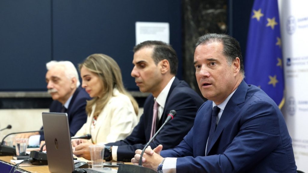 Γεωργιάδης για τις αλλαγές στα ΤΕΠ: “Ο χρόνος αναμονής είναι πλέον 4 ώρες, να παραδώσουμε  ένα καλύτερο σύστημα εφημεριών μέχρι το 2027”