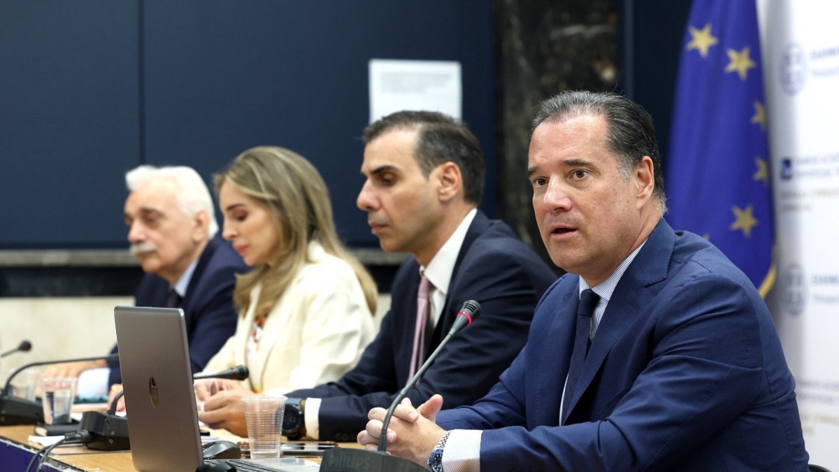 Γεωργιάδης για τις αλλαγές στα ΤΕΠ: “Ο χρόνος αναμονής είναι πλέον 4 ώρες, να παραδώσουμε ένα καλύτερο σύστημα εφημεριών μέχρι το 2027”
