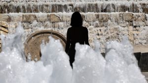 Καιρός: Καύσωνας διαρκείας με 45άρια και αφόρητη ζέστη – Πάνω από τους 30 βαθμούς και το βράδυ